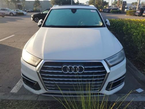 2018 Audi Q7 3.0T Premium Plus