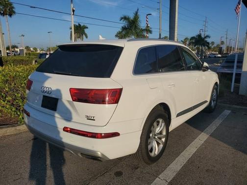 2018 Audi Q7 3.0T Premium Plus