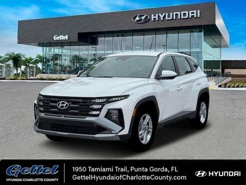 2026 Hyundai TUCSON SE