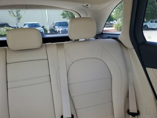 2022 Mercedes-Benz GLC 300 Base