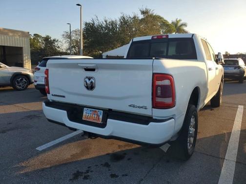 2024 RAM 2500 Laramie Crew Cab 4x4 6'4' Box