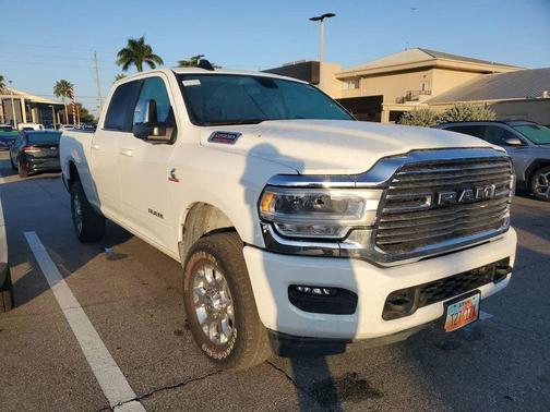 2024 RAM 2500 Laramie Crew Cab 4x4 6'4' Box