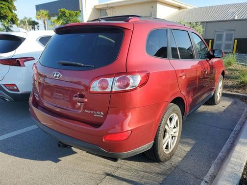 2010 Hyundai SANTA FE SE