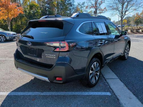 2025 Subaru Outback Touring XT