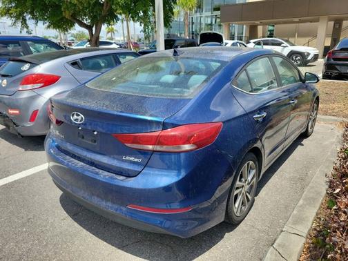 2017 Hyundai ELANTRA Limited
