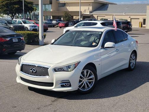 2016 INFINITI Q50 2.0T Premium