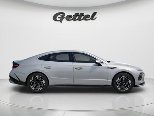 Aero Silver 2026 Hyundai SONATA SEL
