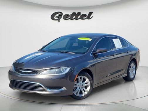 Granite Crystal Metallic Clearcoat 2017 Chrysler 200 Limited