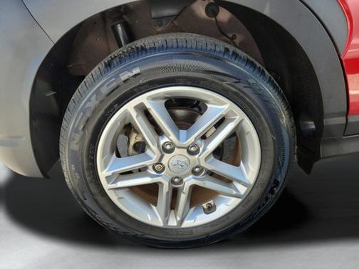 2022 Hyundai KONA SE