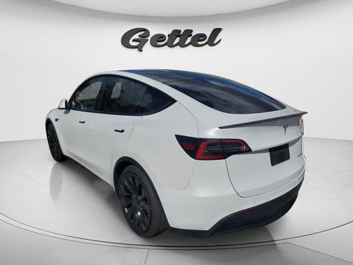 2022 Tesla Model Y Performance Dual Motor All-Wheel Drive