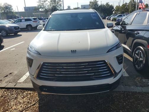 2025 Buick Enclave Preferred FWD