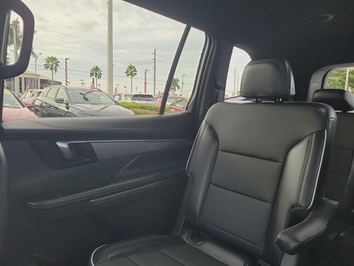 2025 Buick Enclave Preferred FWD