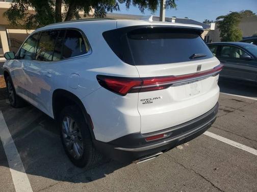 2025 Buick Enclave Preferred FWD