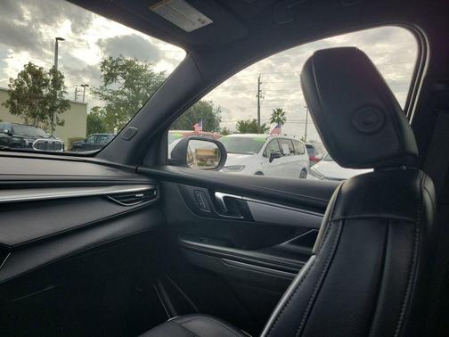 2025 Buick Enclave Preferred FWD