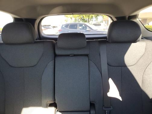 2019 Hyundai SANTA FE SEL 2.4