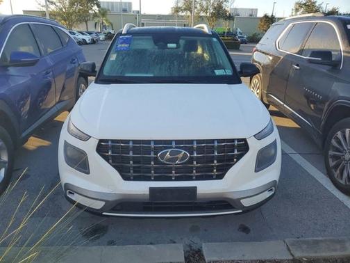 2025 Hyundai VENUE Limited