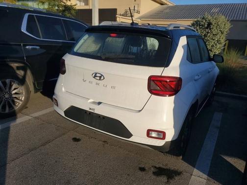 2025 Hyundai VENUE Limited