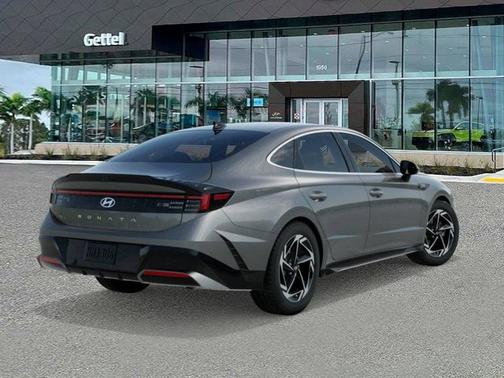 2026 Hyundai SONATA SEL