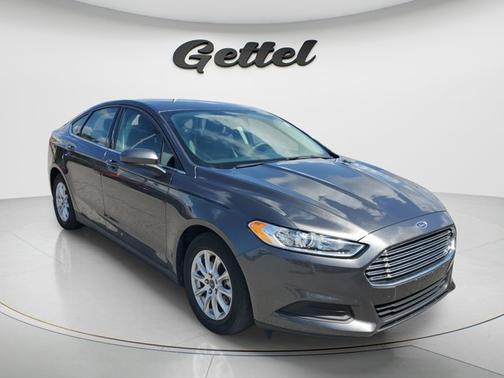 2016 Ford Fusion S