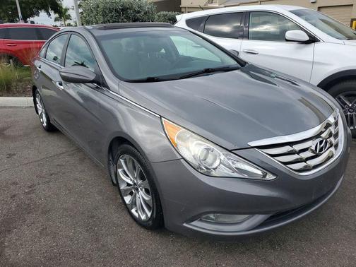 2012 Hyundai SONATA SE