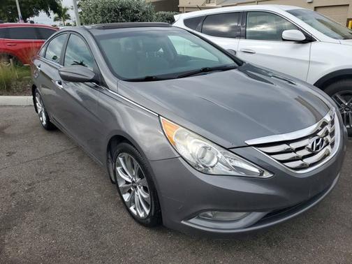 2012 Hyundai SONATA SE