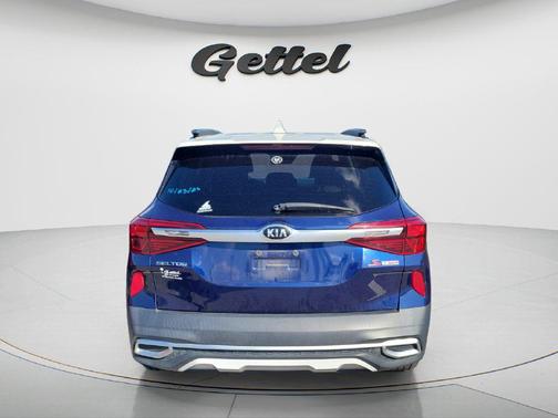 Dark Ocean Blue/White Roof 2021 Kia Seltos S Turbo