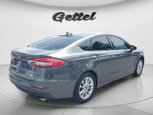 Magnetic Metallic 2019 Ford Fusion SE