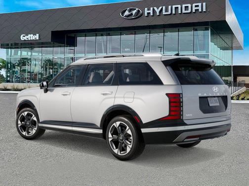 Creamy White Pearl 2027 Hyundai Palisade Hybrid Limited 7P