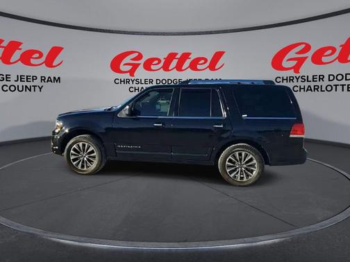 2017 Lincoln Navigator Select