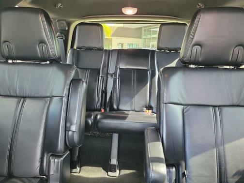 2017 Lincoln Navigator Select