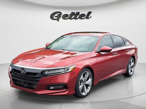 Radiant Red Metallic 2018 Honda Accord Touring