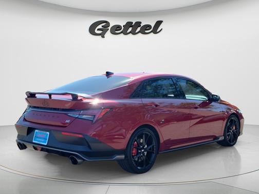 Ultimate red 2025 Hyundai ELANTRA N Base
