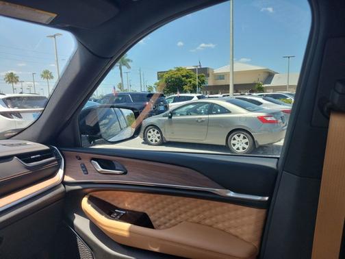 2022 Jeep Grand Cherokee Summit