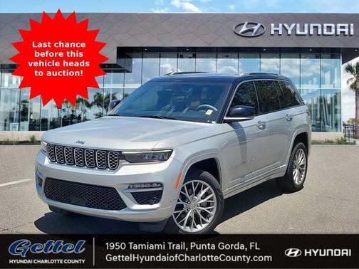 2022 Jeep Grand Cherokee Summit