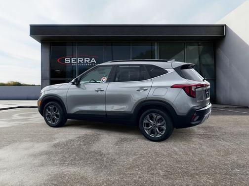 Steel Gray 2024 Kia Seltos S