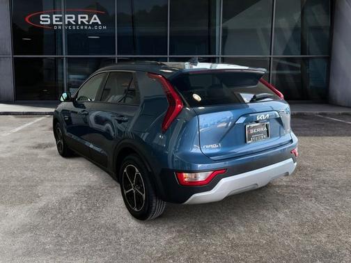 Mineral Blue 2023 Kia Niro EX