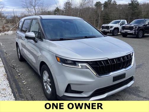 2022 Kia Carnival LXS