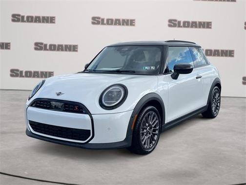 2025 MINI Hardtop 