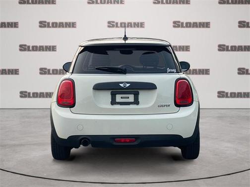 2016 MINI Hardtop Base