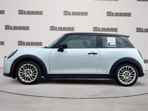 2025 MINI Hardtop Signature