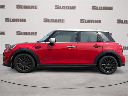 2022 MINI Hardtop Signature
