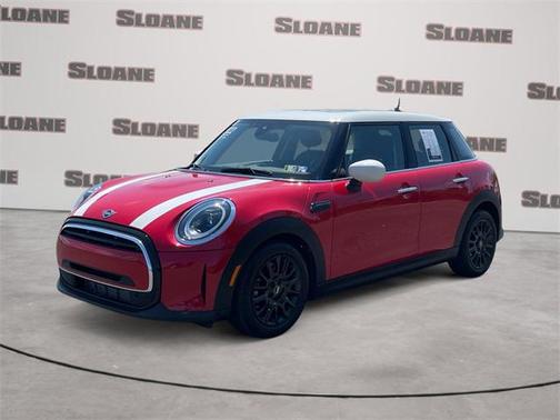 2022 MINI Hardtop Signature