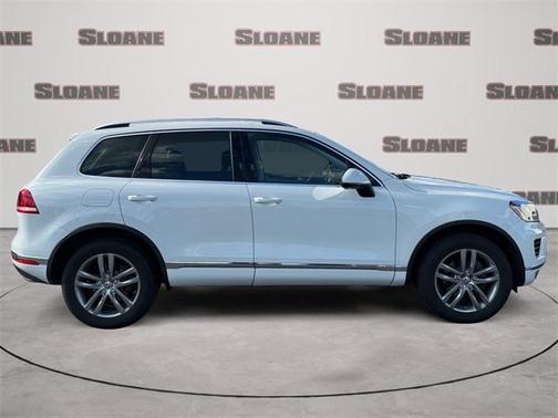 2015 Volkswagen Touareg V6 Lux