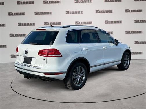 2015 Volkswagen Touareg V6 Lux