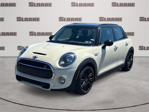 2019 MINI Hardtop Signature