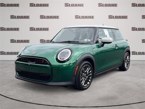 2025 MINI Hardtop Signature