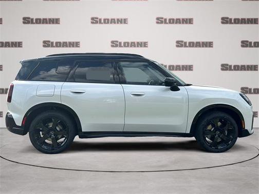 2026 MINI Countryman Base