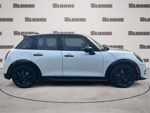 2026 MINI Hardtop Base