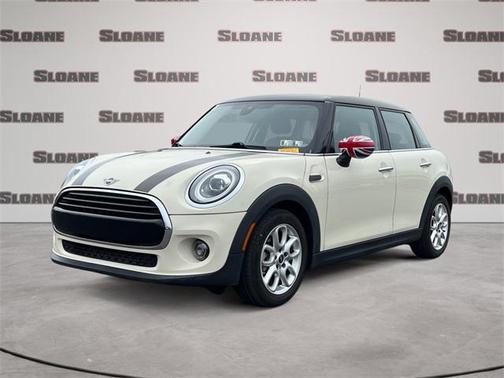 2021 MINI Hardtop Signature