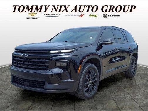 Mosaic Black Metallic 2025 Chevrolet Traverse LT